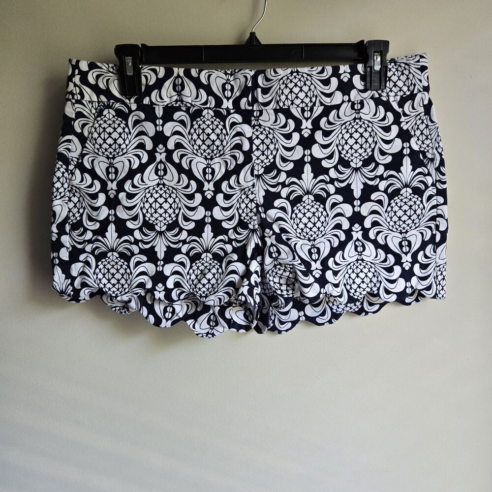 Crown & Ivy Size 16 Shorts Navy White Print Scalloped Hem Chino